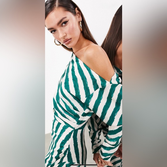 ASOS EDITION fallen shoulder midaxi dress in green stripe - Picture 3 of 6
